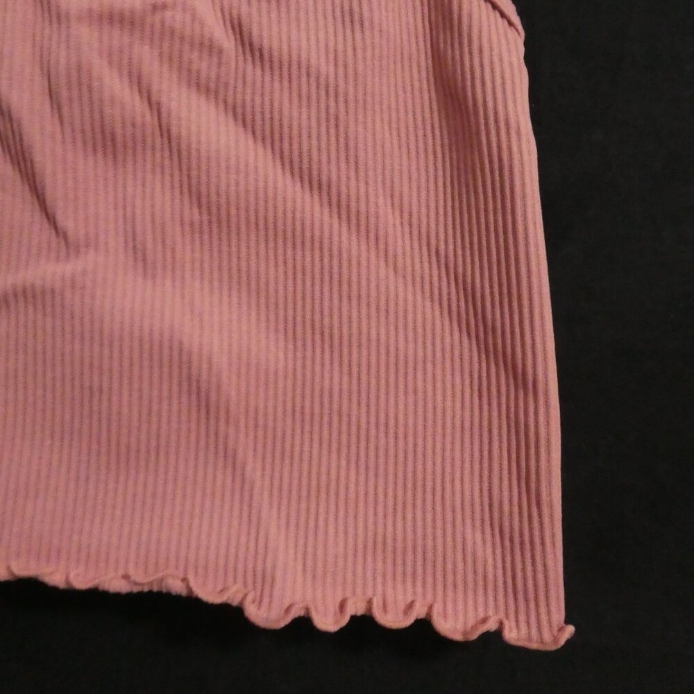 FOREVER 21 | small | Pink Ribbed Racerback Crop Top - Picture 8 of 14